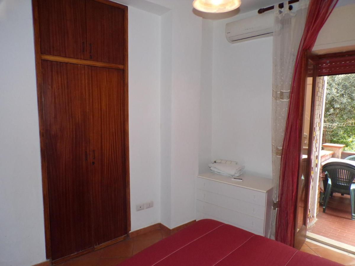 Il Porticciolo Apartment جيارديني ناكسوس المظهر الخارجي الصورة
